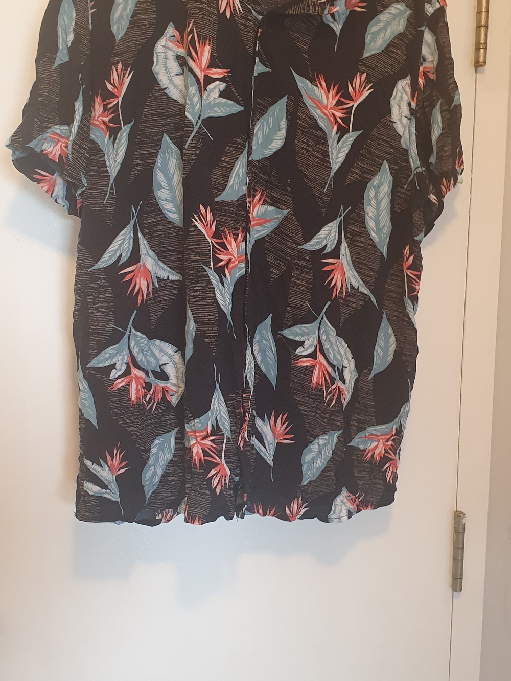 George Men's 2XL Tropical Hawaiian Button-Up Shirt – Black Floral Print – Short